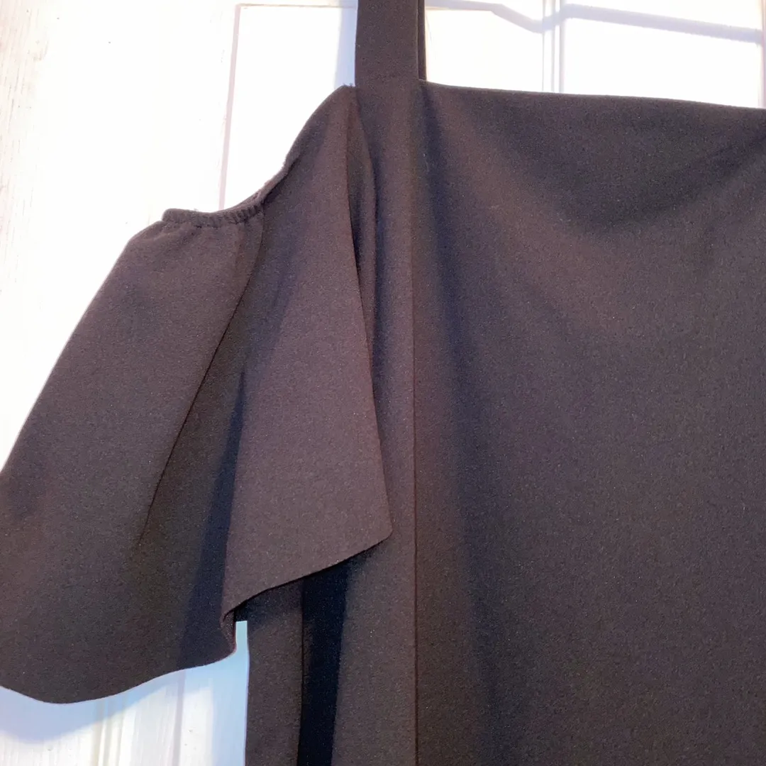 Jacqueline De Yong Cold Shoulder Dress - Image 5