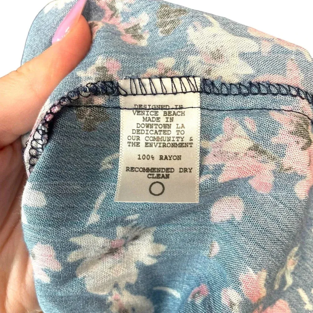 Flynn Skye Get Away‎ Lace Up Front Blouse Blue Pink Floral Print Size XS - Image 6