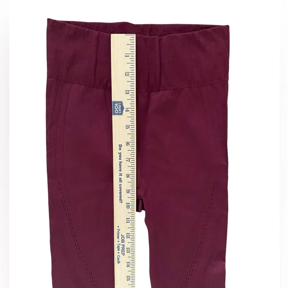 Fabletics SculptKnit High-Waisted Mesh 7/8 Leggings Black Cherry Size XS Yoga - Image 8