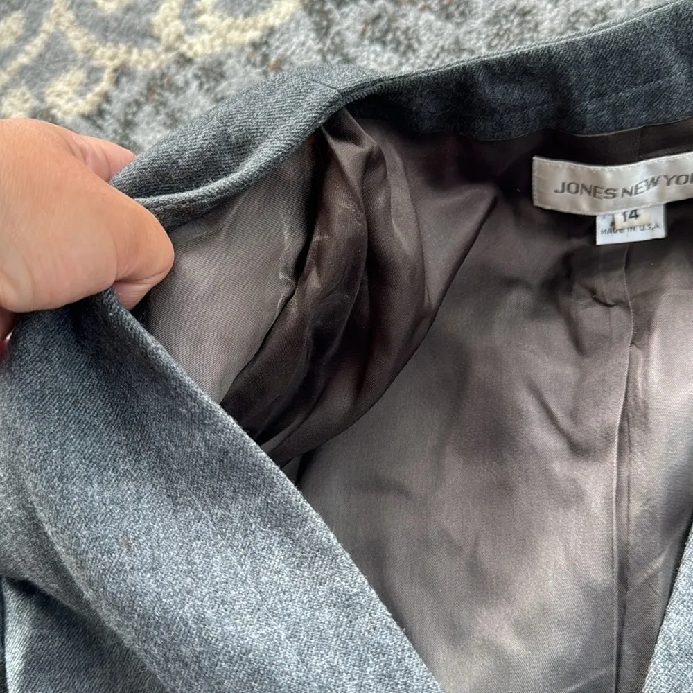 Vintage Jones New York Wool Blazer & Skirt Set Gray 14 - Image 8
