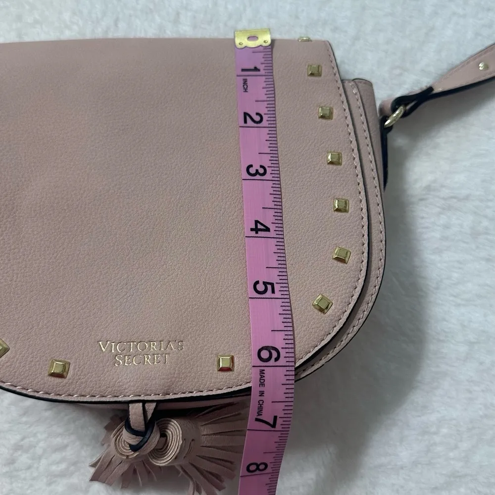Victoria's Secret Y2K Blush Tan Crossbody Saddle Bag with Tassel Detail - Image 3