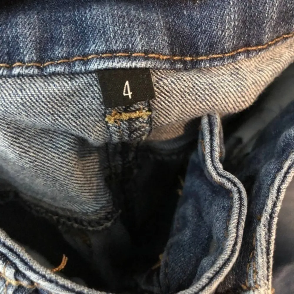 1822 denim straight leg mid rise blue jeans - Image 5