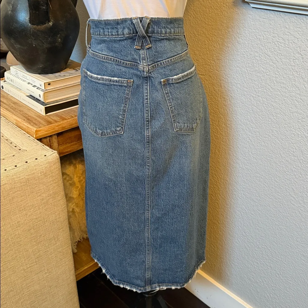 Universal Thread Blue High Waist MIDI Denim Skirt Size 8 - Image 6