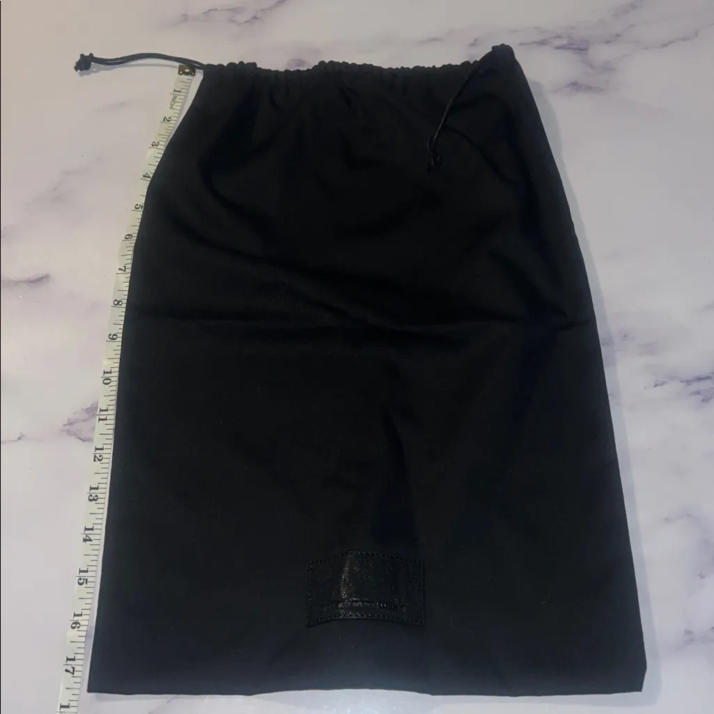 Alexander Wang dust bag 17X13 LIKE NEW - Image 6