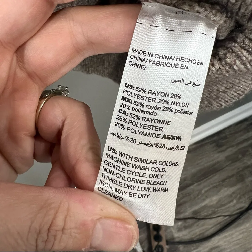 Chico’s size 2 tan cowl neck dolman sleeve sweater 3/4 length sleeve - Image 5