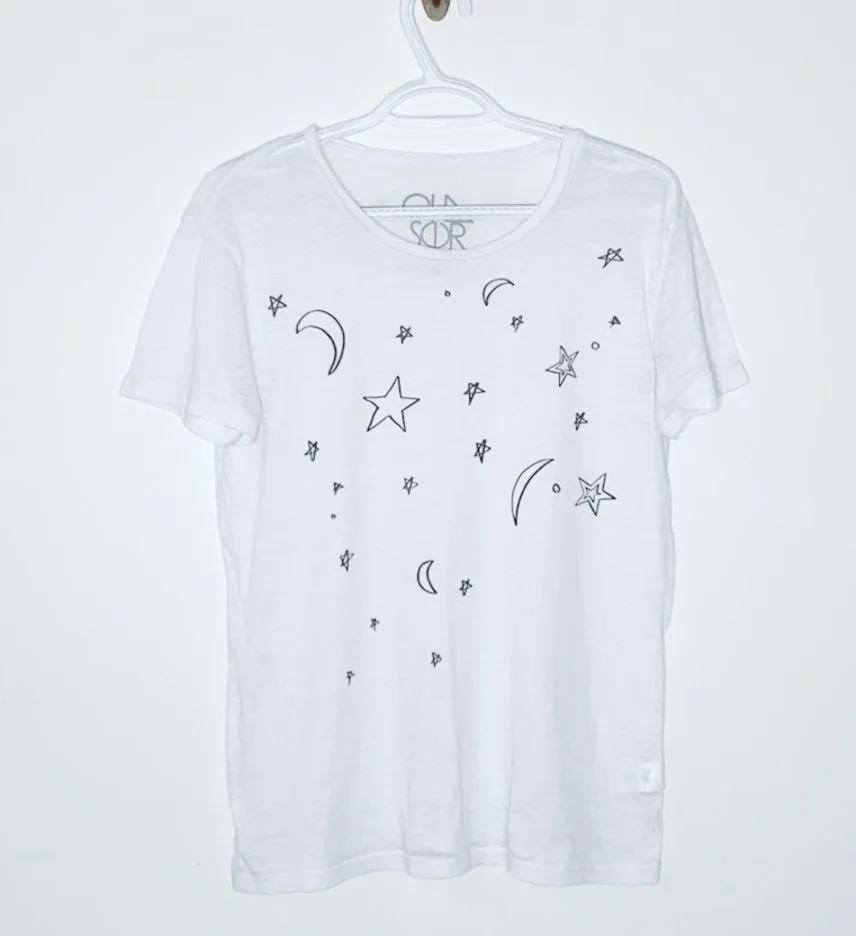 Chaser moon and star graphic white T-shirt size S - Image 3