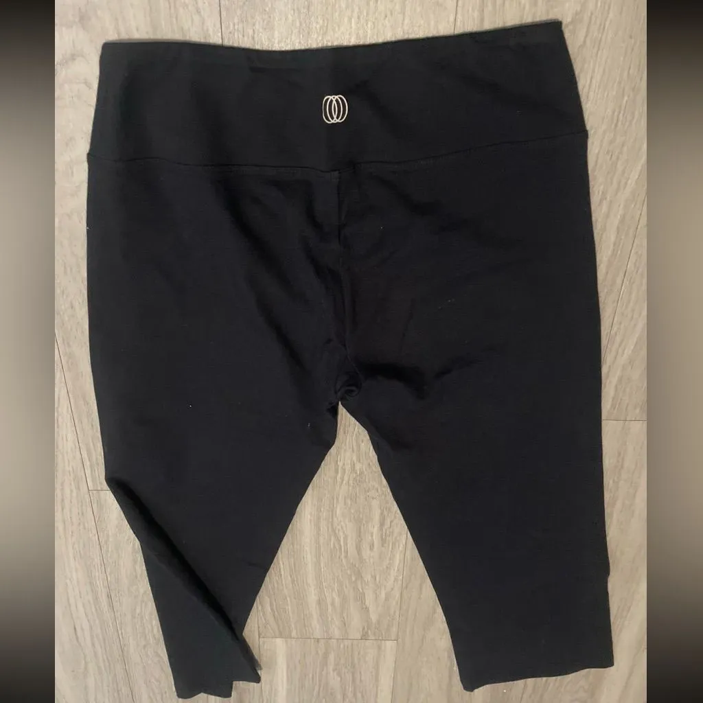 Marika Women's Black Cropped Pants Size L - Image 3