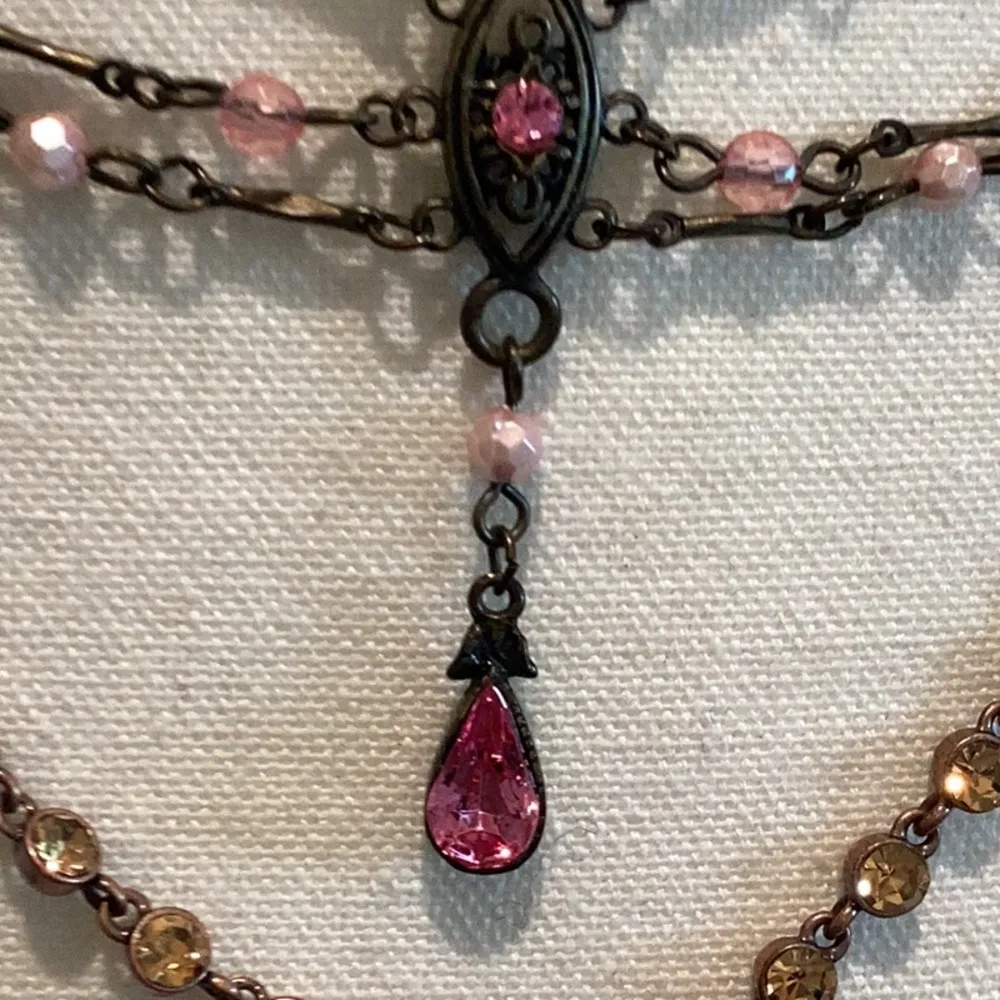 Elegant Multi - Image 3