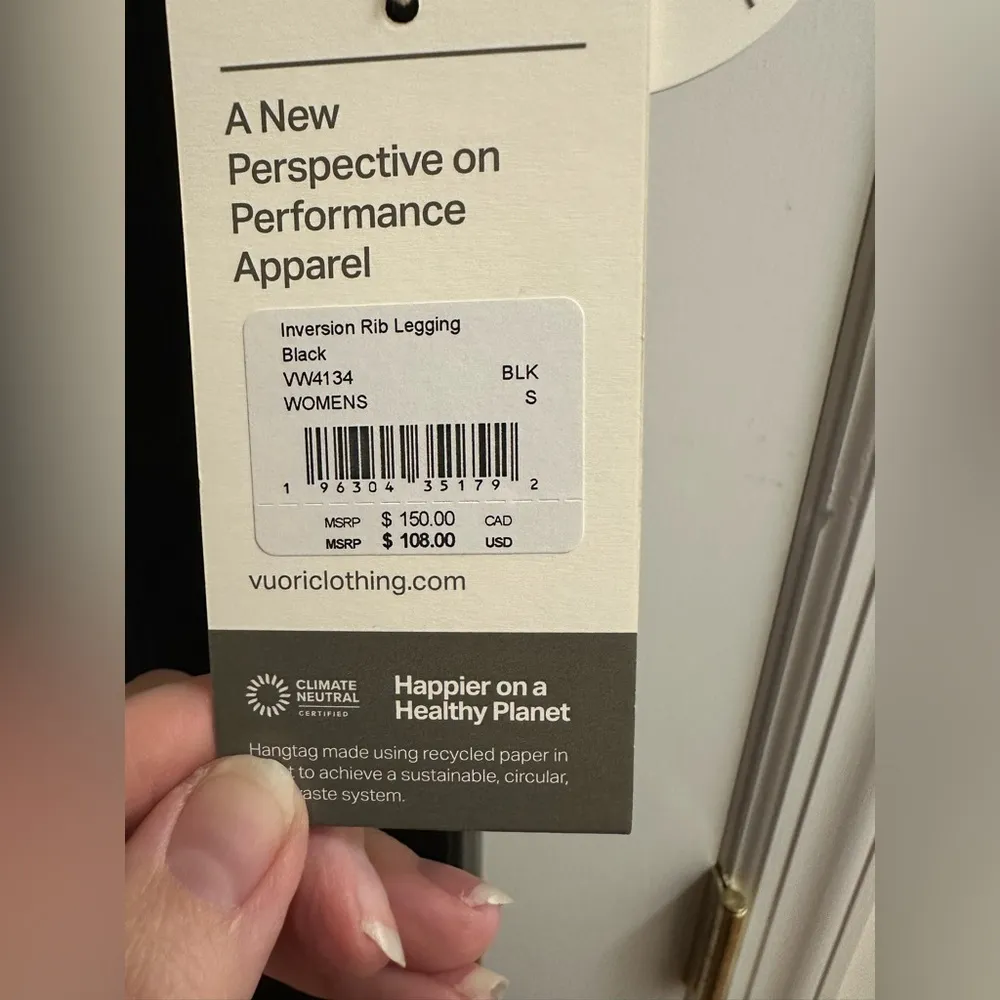 Vuori  INVERSION RIB LEGGING / NWT - Image 3