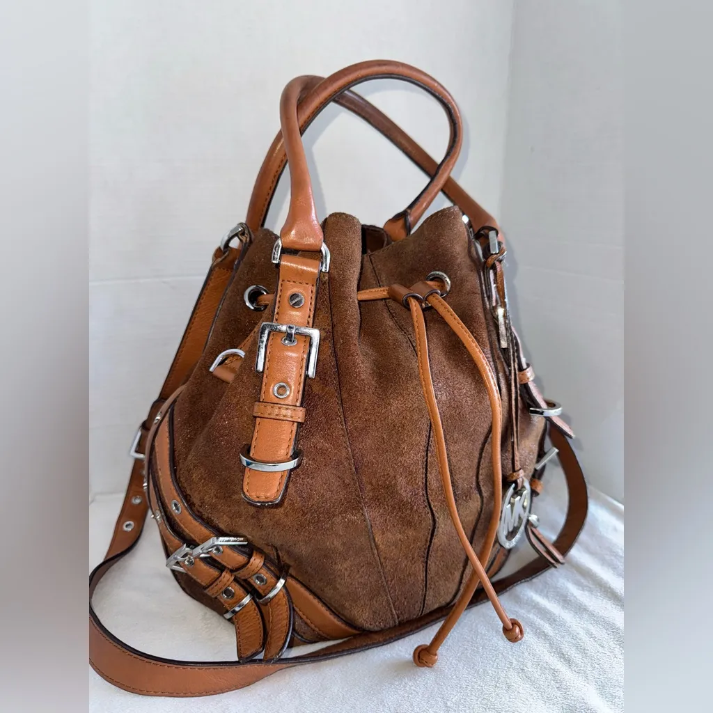 Michael Kors Milo Y2K Style Bucket Suede Leather Trim Distressed Bucket Bag - Image 3