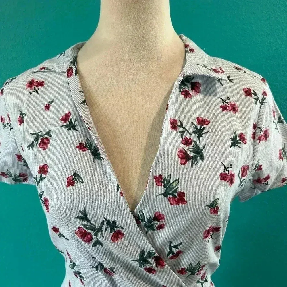 NWT Zara Blue & Red Floral Linen & Cotton Blend Wrap Blouse Top Size XS - Image 3