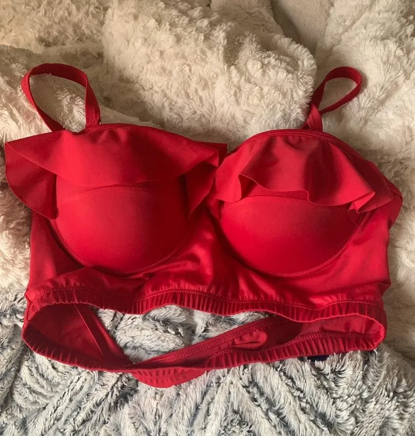 Amazon Halter Ruffle Bikini Top - Image 4