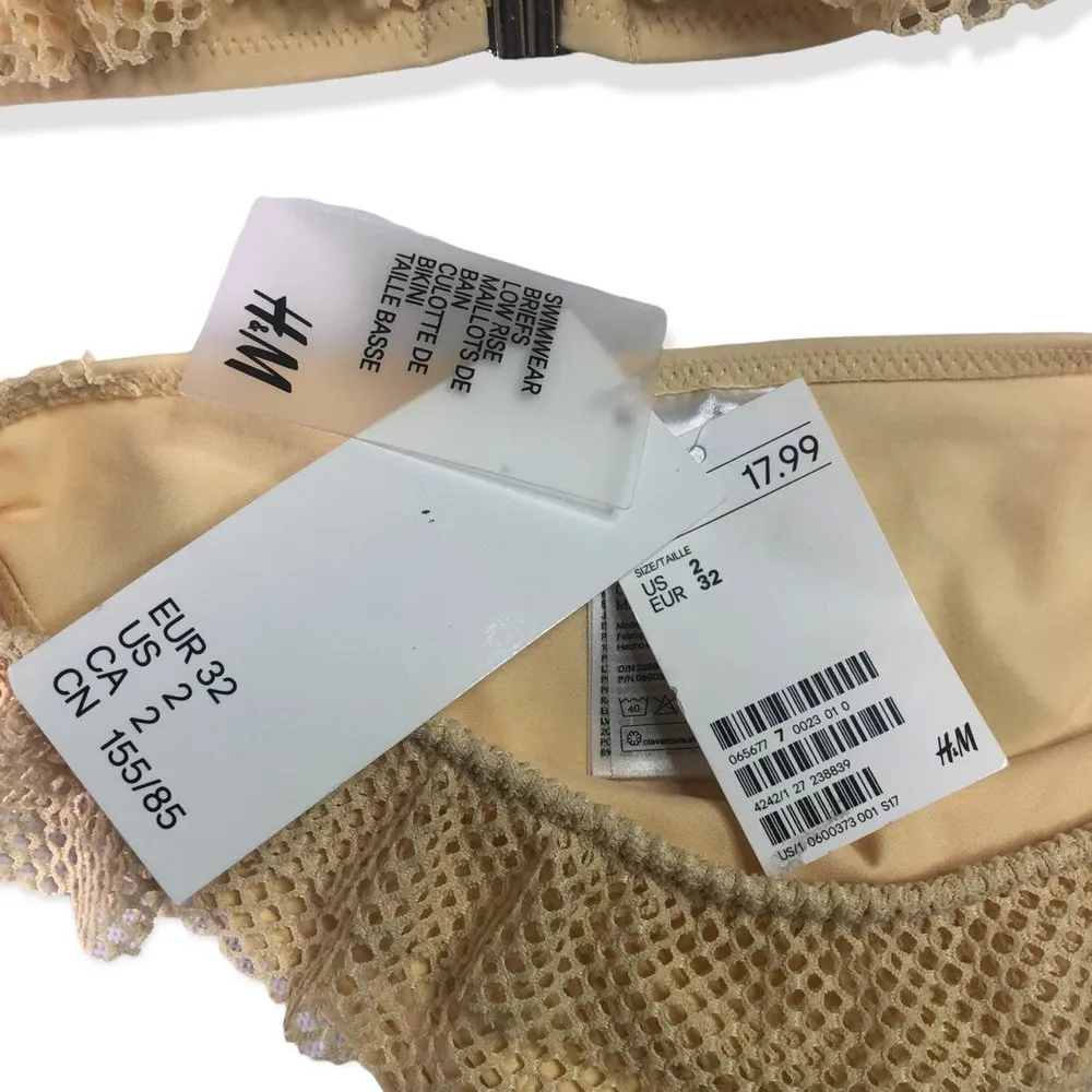 H&M 2-Piece Mesh Frilly Bandeau Swimsuit Set - Image 4