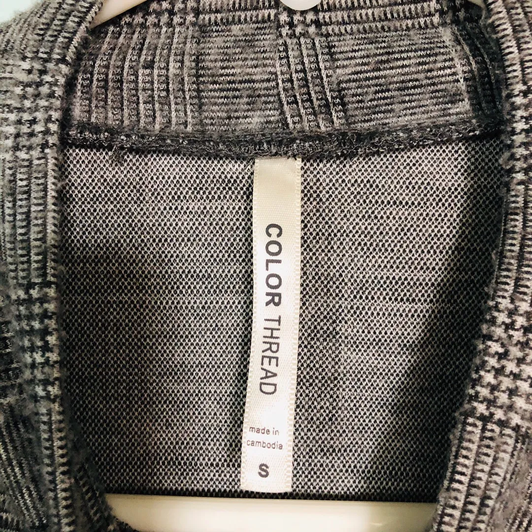 Grey fuzzy plaid mock neck long sleeve top - Image 4