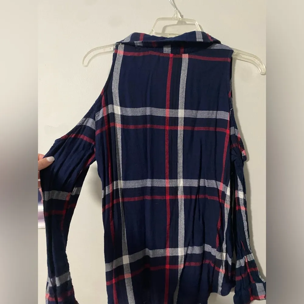 Ambiance Plaid Shirt with Shoulder Cut Outs Size M - Image 6