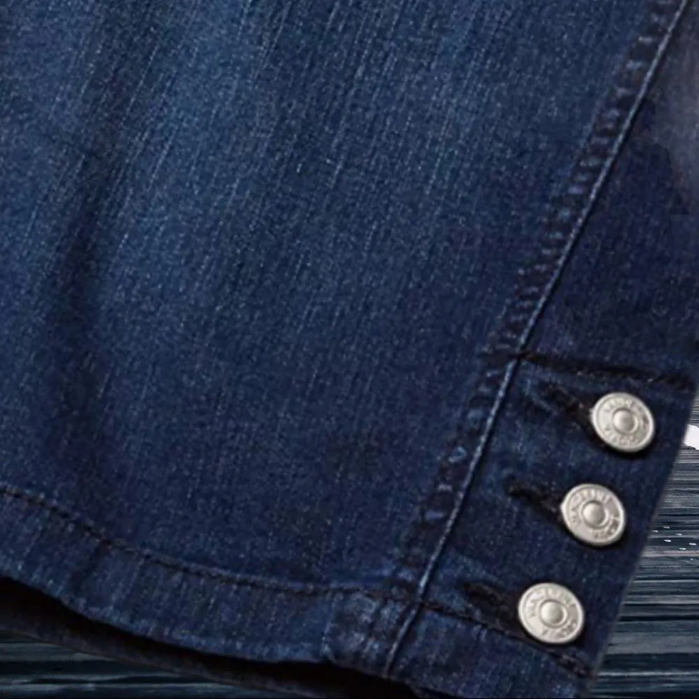 Nwt Gloria Vanderbilt cropped blue jean shorts! - Image 5