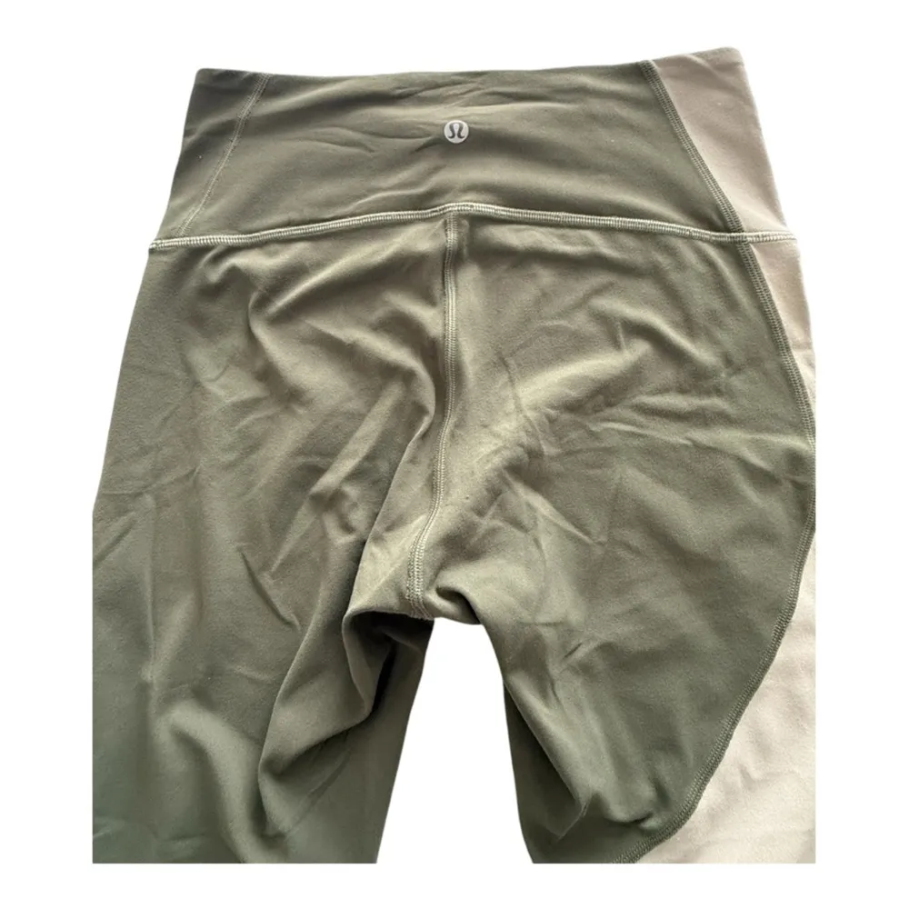 Lululemo Nulu Color Block High-Rise Cropped Leggings Green Twill / Green Fern - Image 4