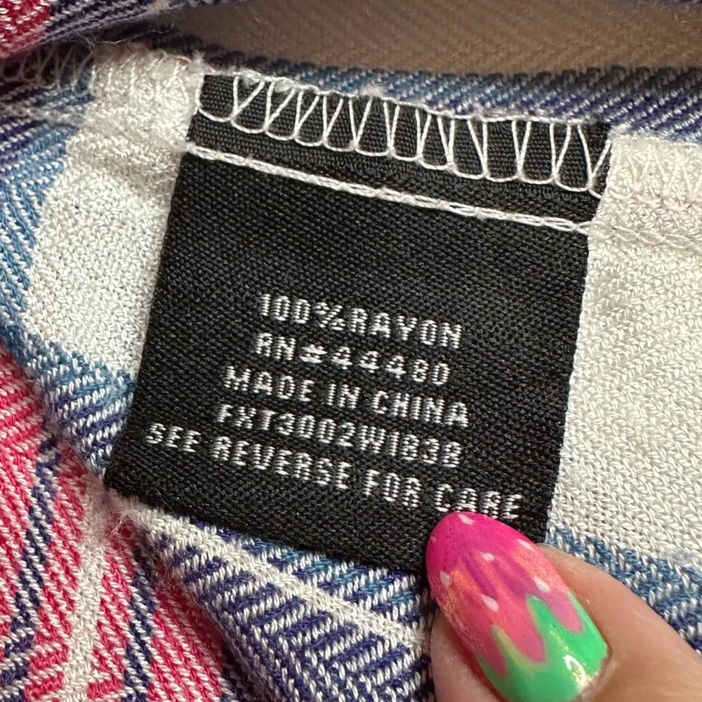 𝅺Women’s Long Sleeve Tinsel button up Flannel with pockets Size Large Blue - Image 9