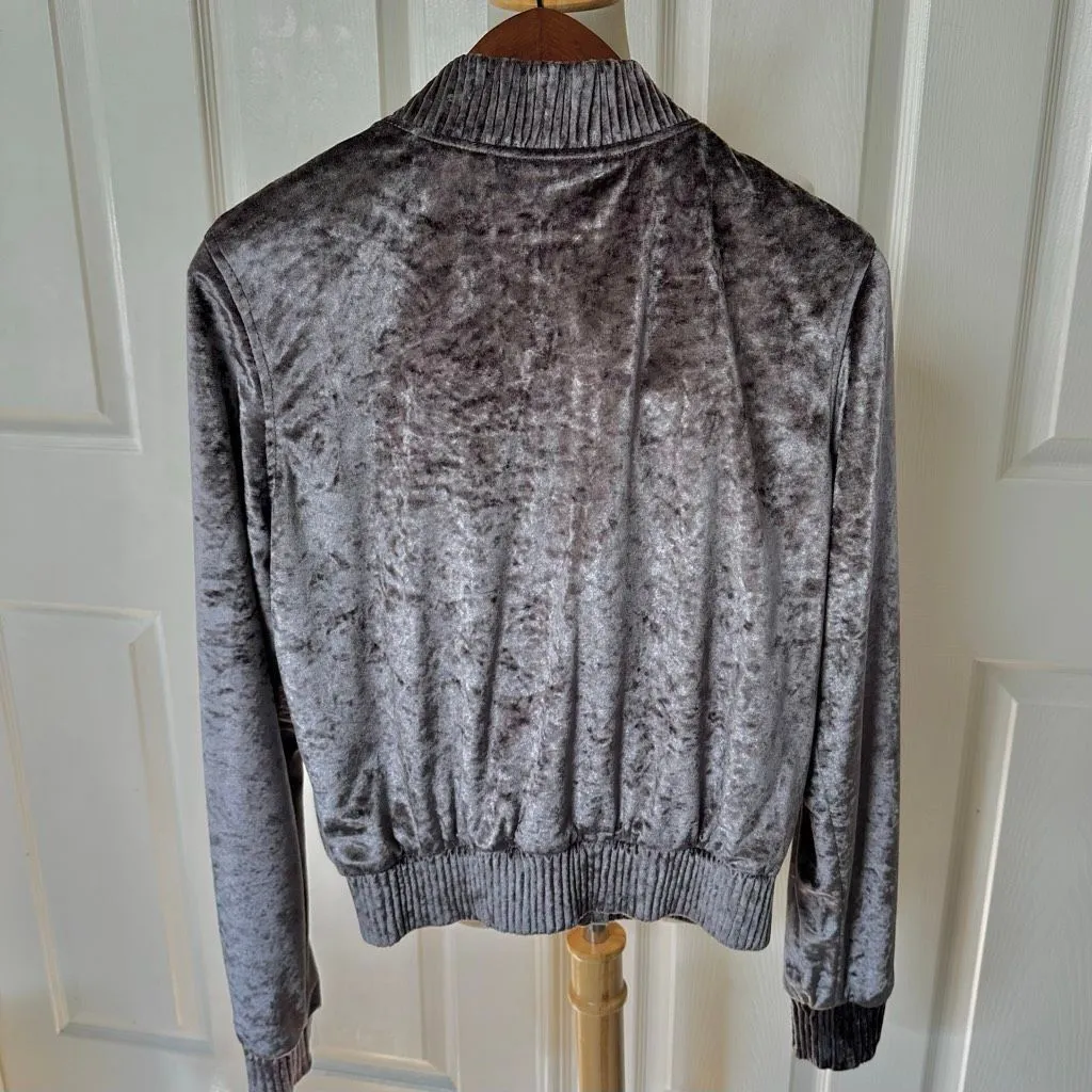 ThePerfext “Ashley” Crushed Velvet Bomber Jacket - Image 4