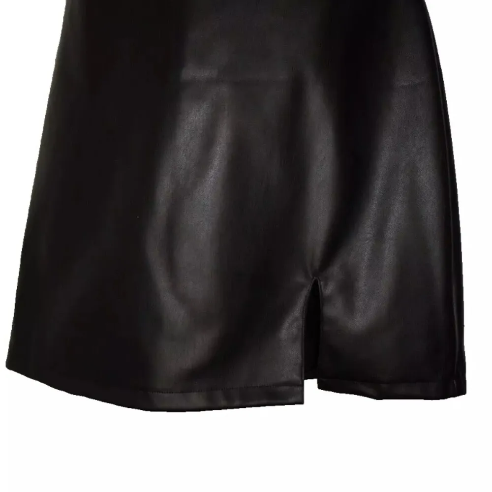 Afrm Black Braylon Faux Leather Strapless Romper Size: 3X NWT Plus Skort - Image 4