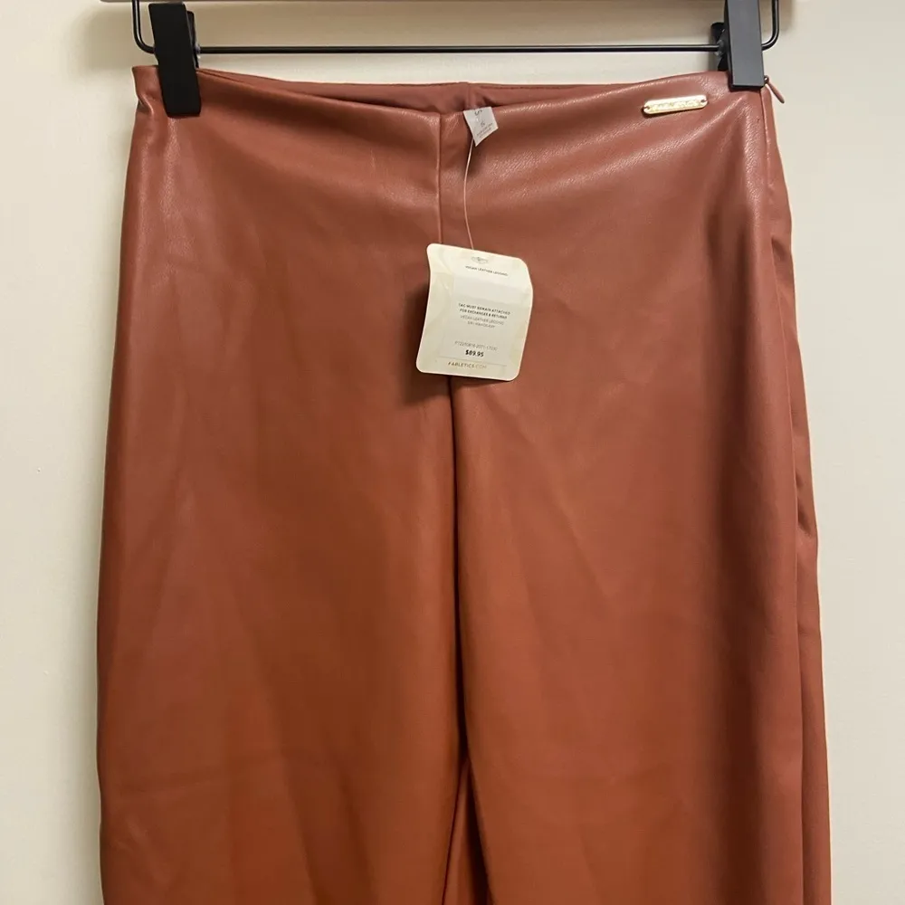Fabletics vegan leggings rust colored ladies size small - Image 10