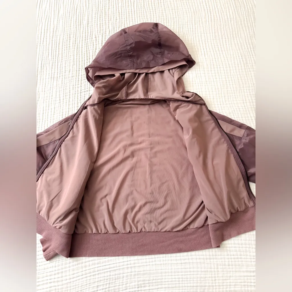 ALO Yoga Aqua Zip Hooded Jacket - Image 5