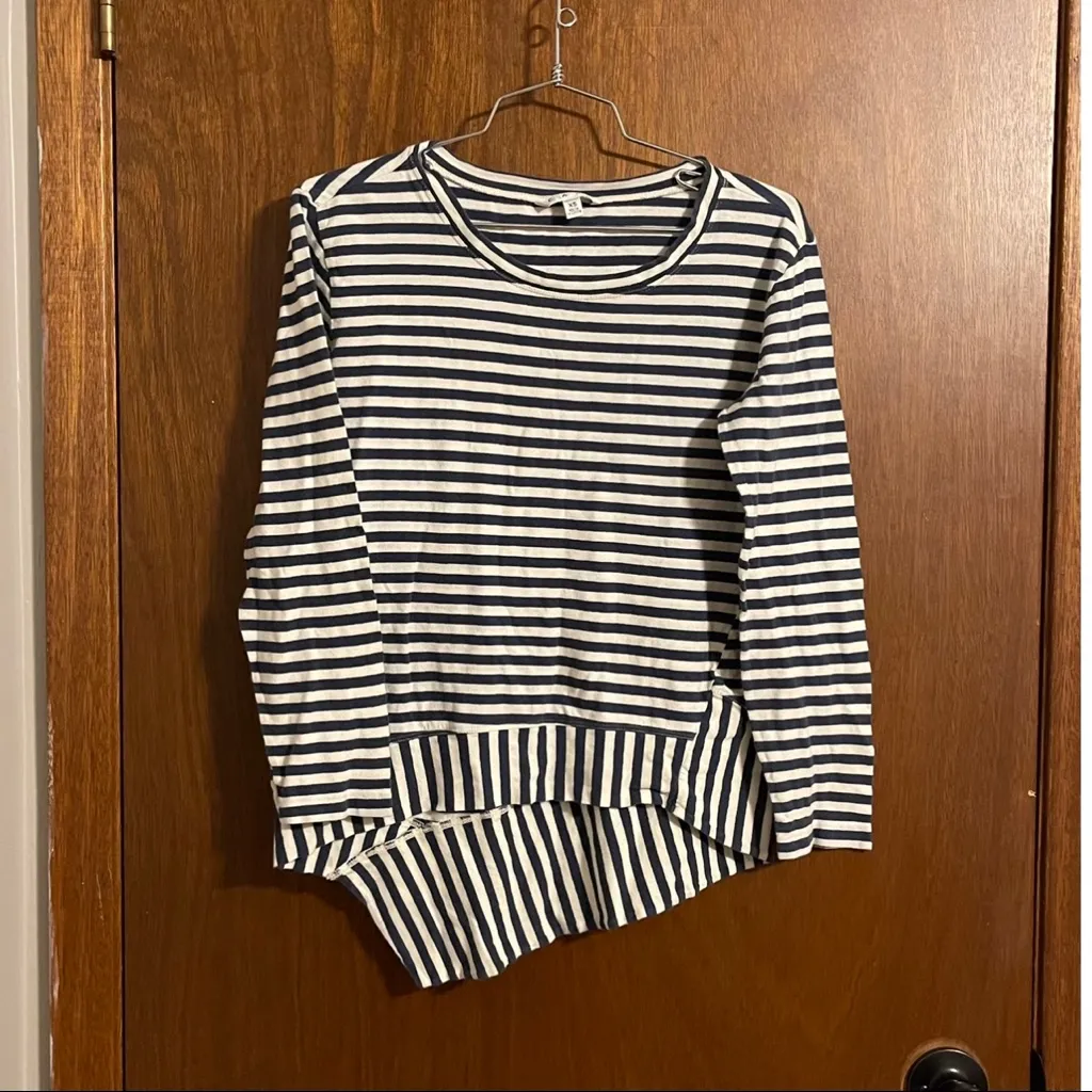 CAbi Woman's Boat Stripe Asymmetrical Hem Line Blue & White Tee Size XS - Image 4