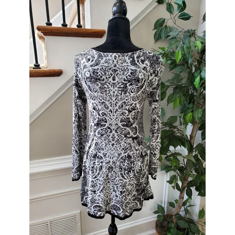 Style&Co. White & Black Rayon Round Neck Long Sleeve Knee Length Sweater Dress S - Image 6