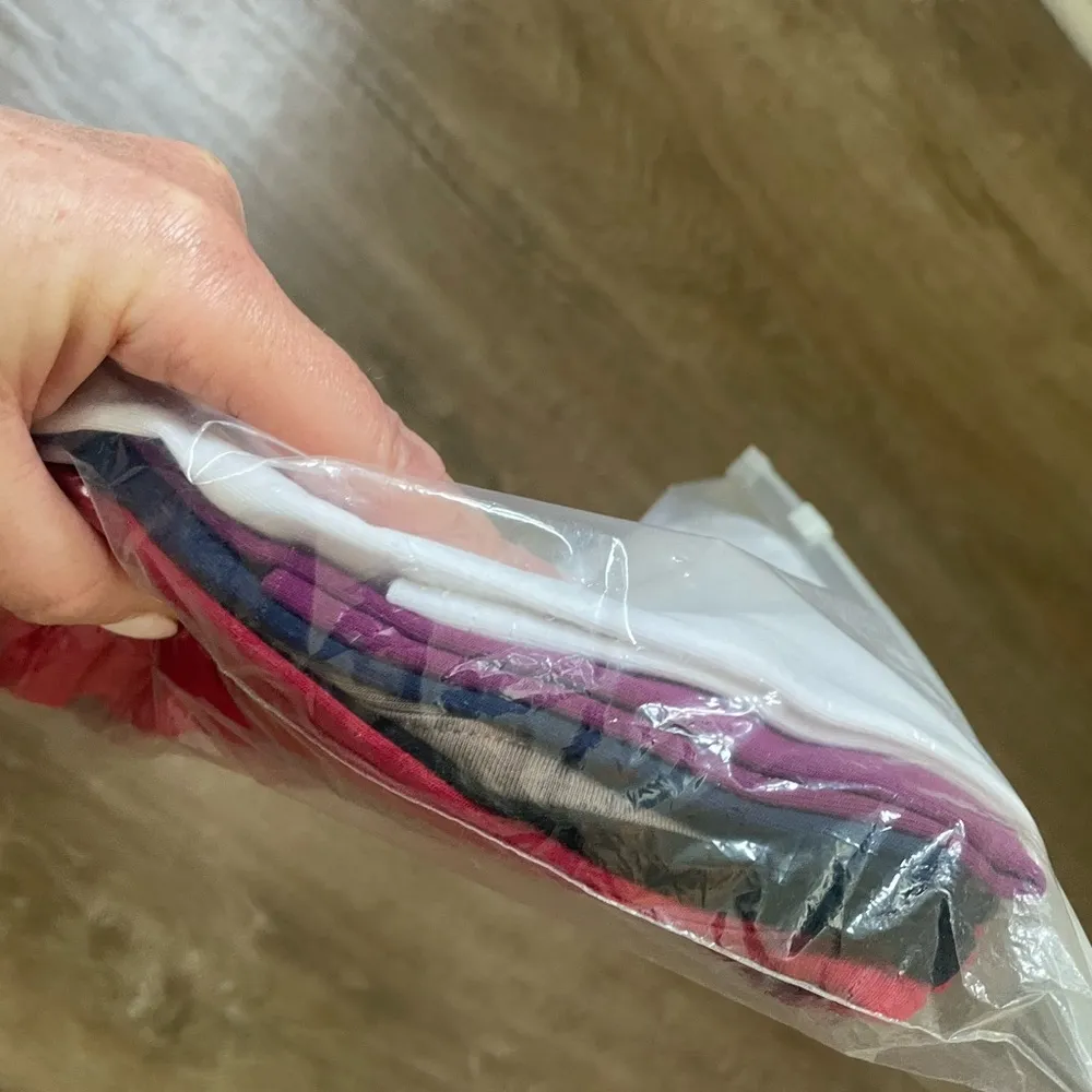 NEW Set Of 6 Crop Tank Tops ~ White Black Red Purple Coffee Navy ~ Size Small - Image 6