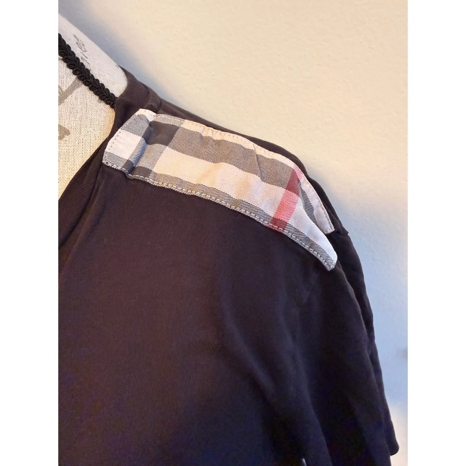 Burberry London Black T Shirt with Iconic Nova Check Detail Size L - Image 5