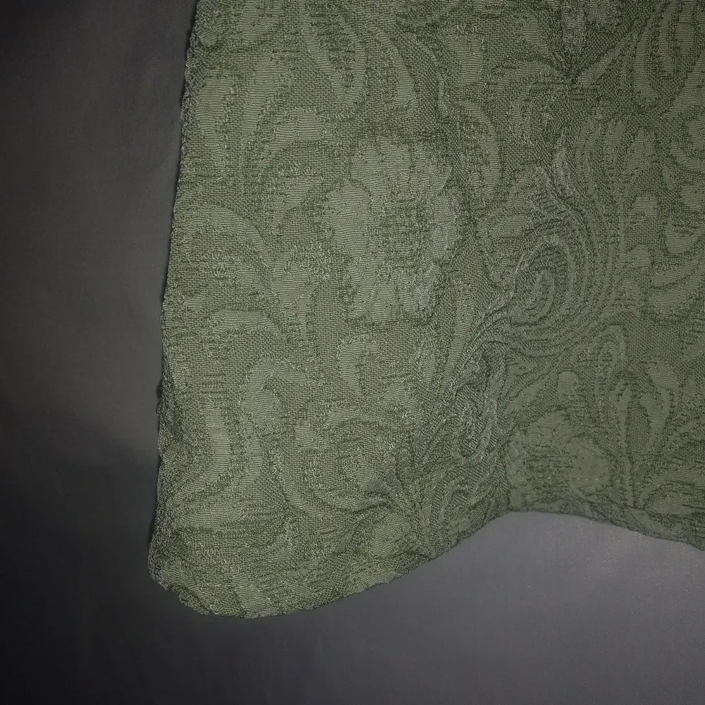 Miss Dorby 18W Textured Floral Skirt Plus Light Green Size 1X - Image 4