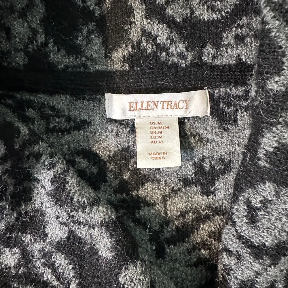 Ellen Tracy Sweater Womens M Black  Gray Floral Cardigan Wool Blend Shawl Collar - Image 7