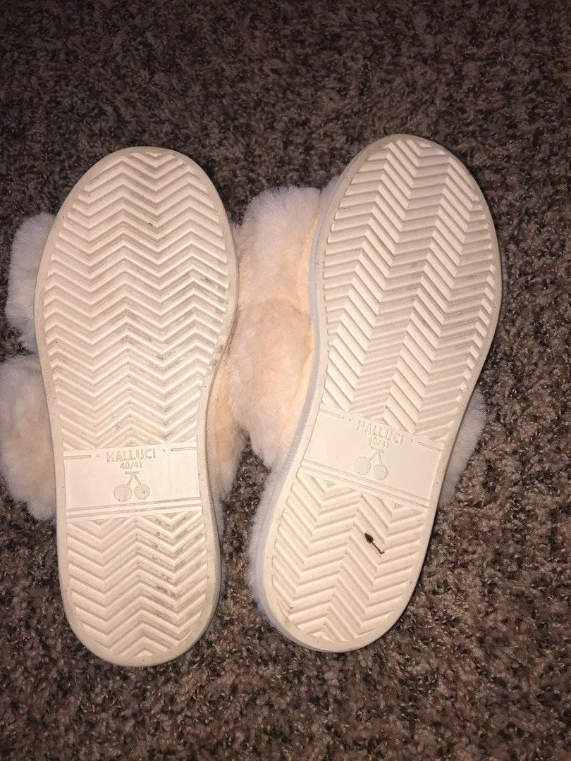 White Fuzzy Slippers Size 8.5 - Image 3