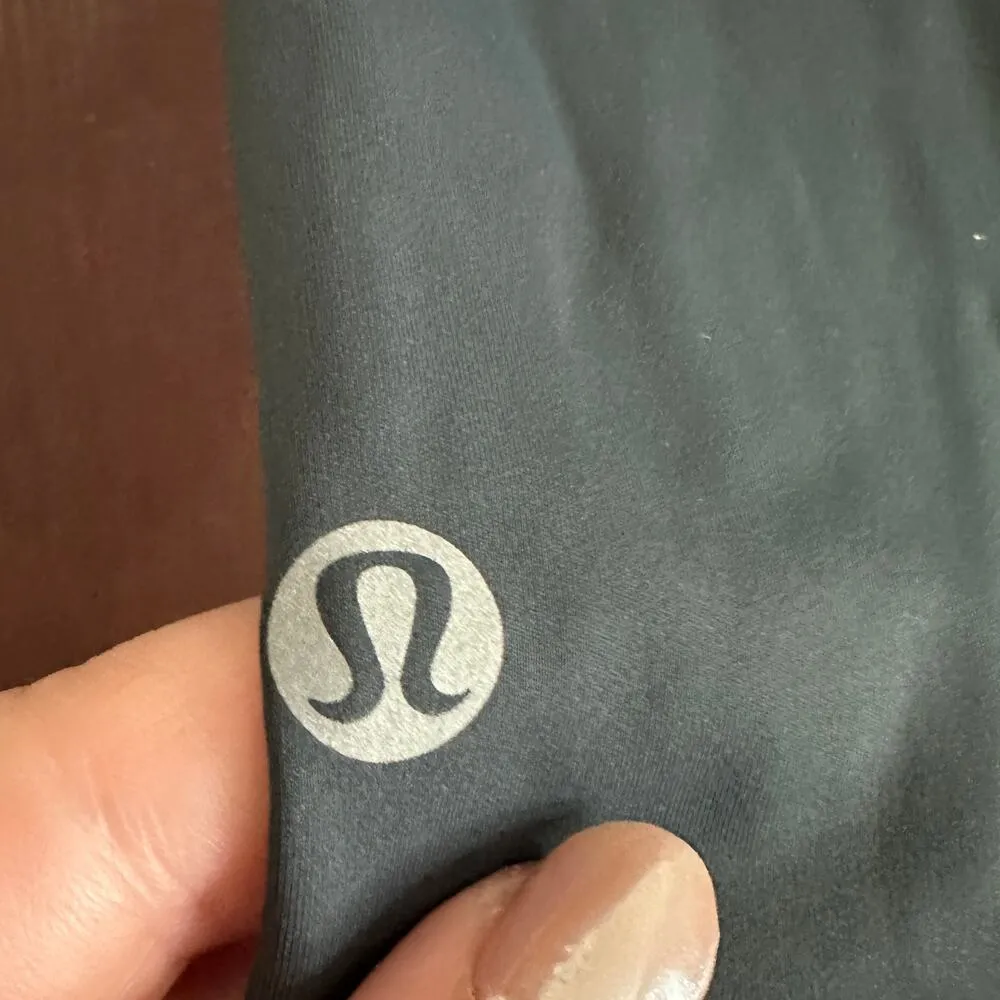 LULULEMON | Fast and Free NuLux Crop 19" With Pockets | Graphite Gray | Size 2 - Image 6