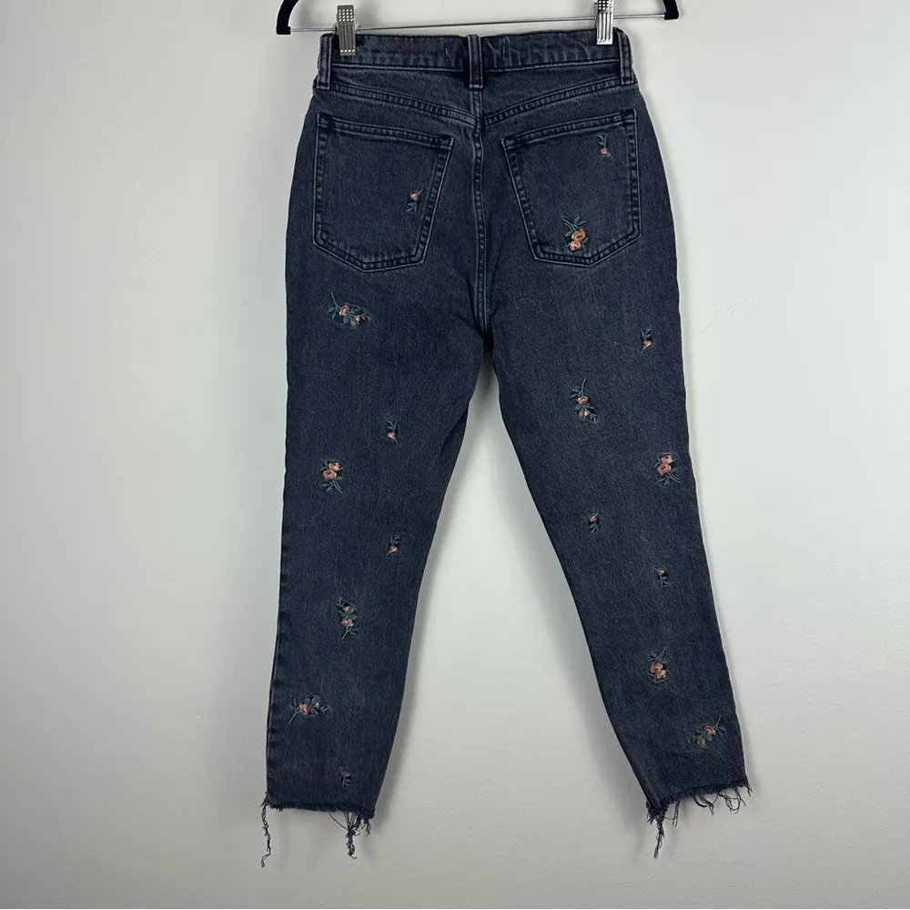 Abercrombie & Fitch | The Skinny High Rise Floral Embroidered Jeans Size 2 Short - Image 5