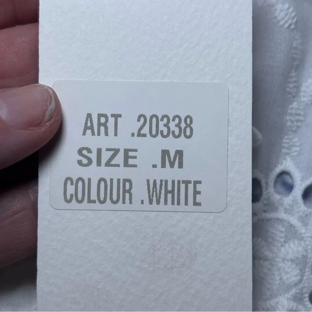 Valentina Naldi 100% cotton Medium Eyelet Dress Made In Italy NWT Embroidered White - Image 11