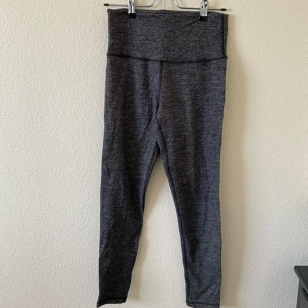 Aritzia TNa Atmosphere Hi - Image 2