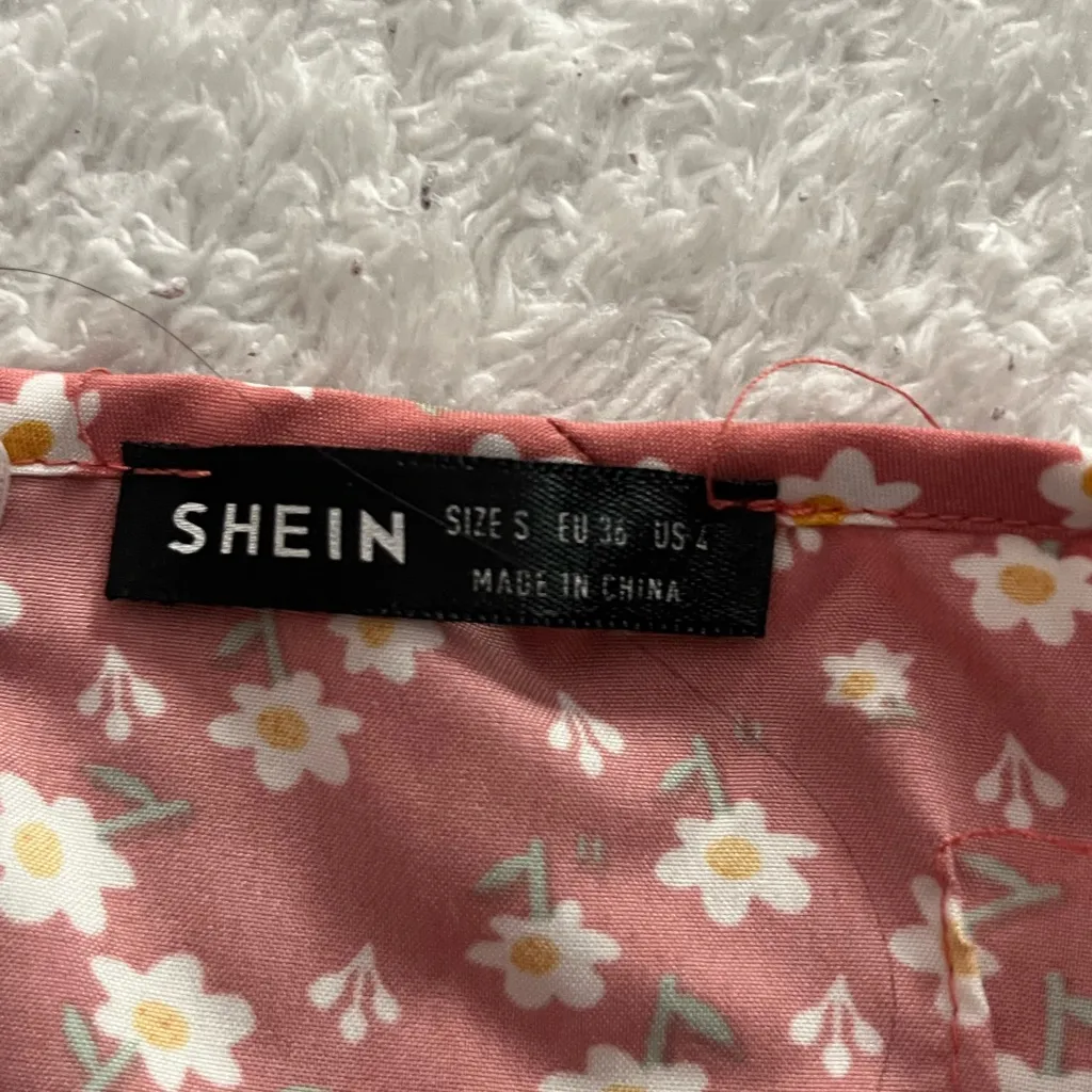 SHEIN Pink Floral Mini Dress - Image 3