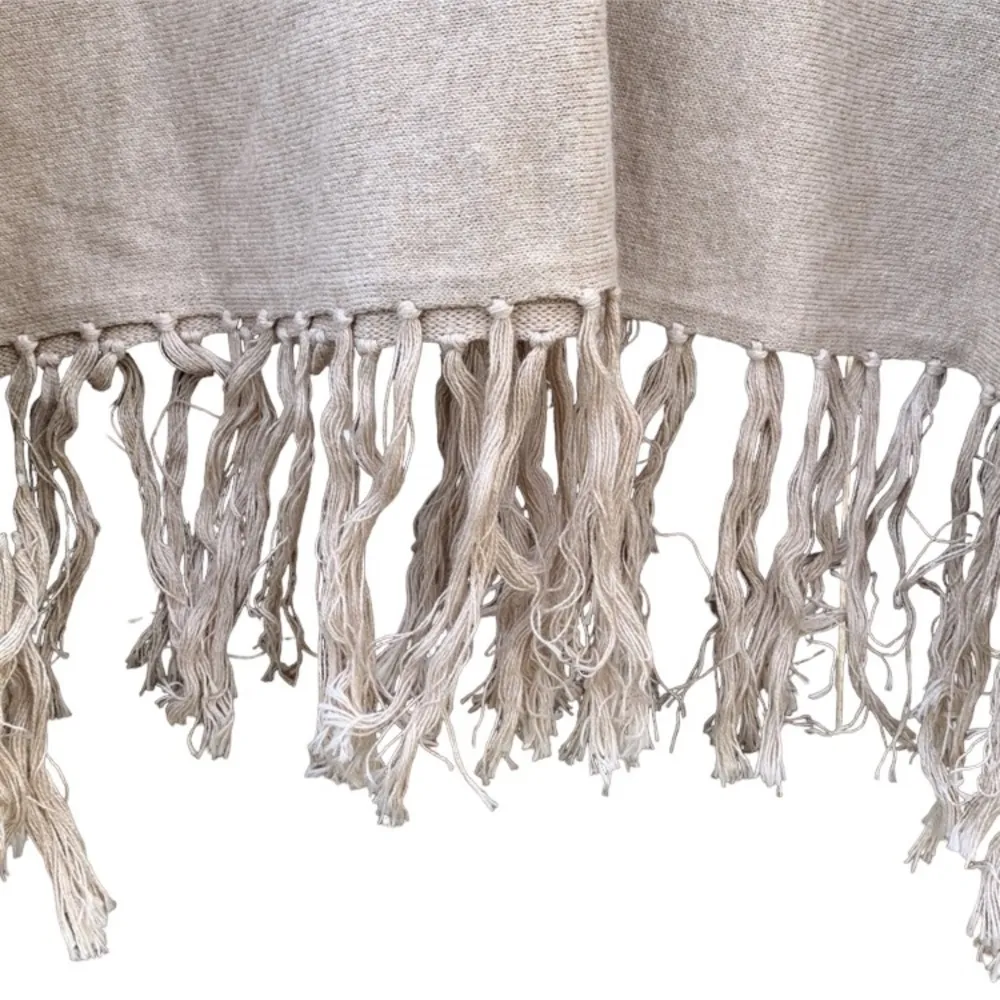 Passports  small Pancho - Image 4