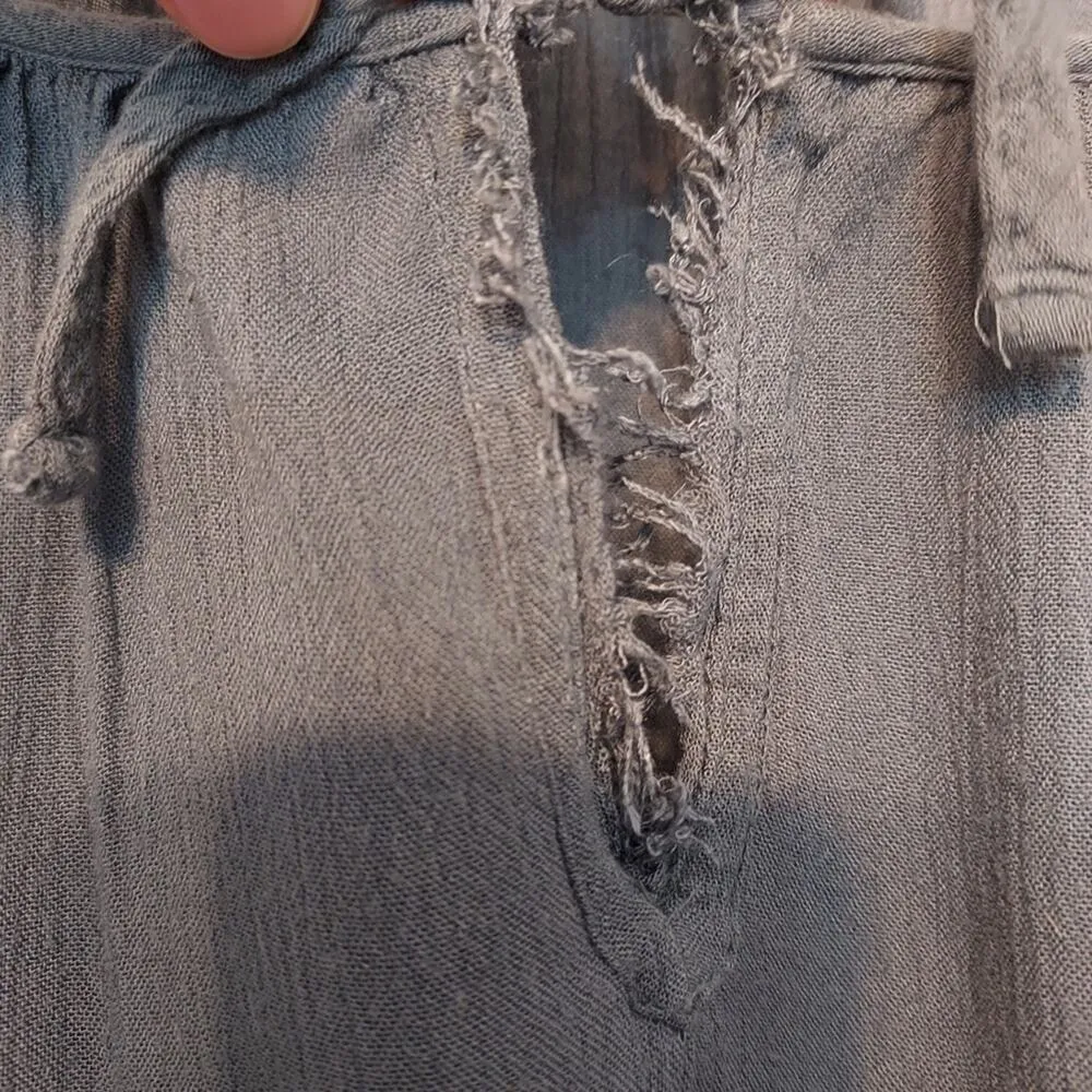 Abercrombie and Fitch Blue Gray Flowy Babydoll Tie 3/4 Sleeve Shirt Blouse Top - Image 2