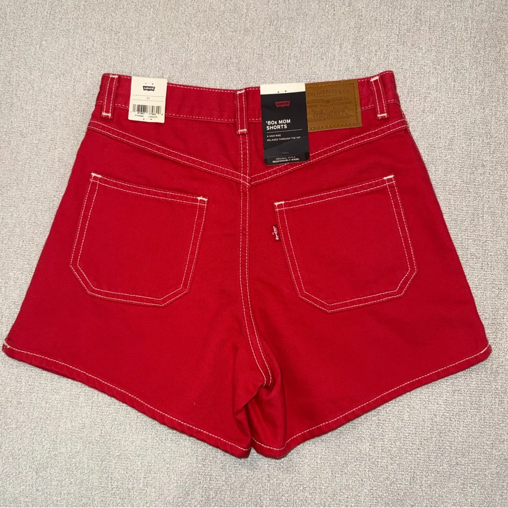 Levi's Vibrant Red High-Waist Women's Shorts - Image 2