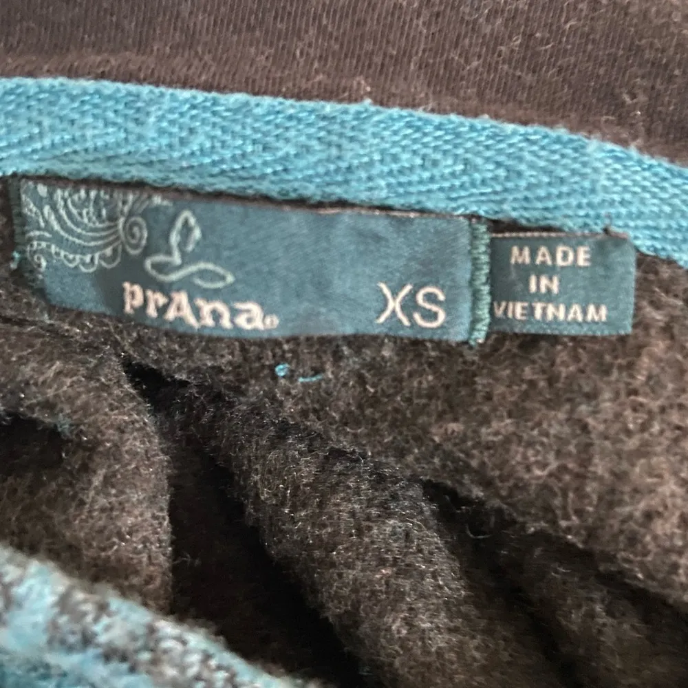 Prana Mattea sweater - Image 4