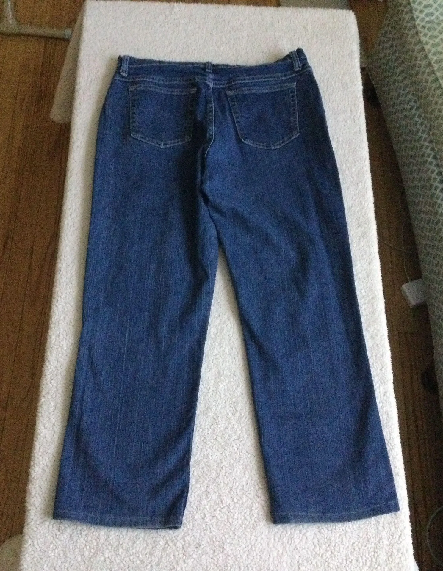 Vintage Relaxed Mom Jeans - Sz 12 - Image 3