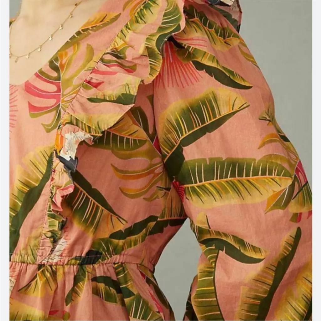 FARM Rio Yasmine Parrot Ruffle Blouse Size Large NWT - Image 3