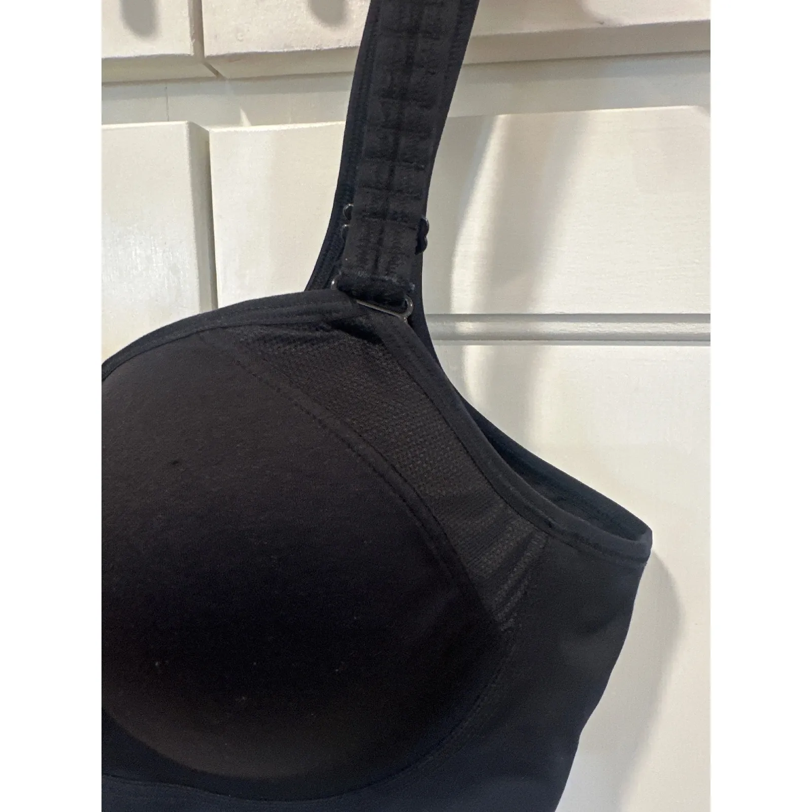 Soma Sport Black athletic Max Support Contour Underwire Sports Bra 38B Women's Size undefined - Image 3