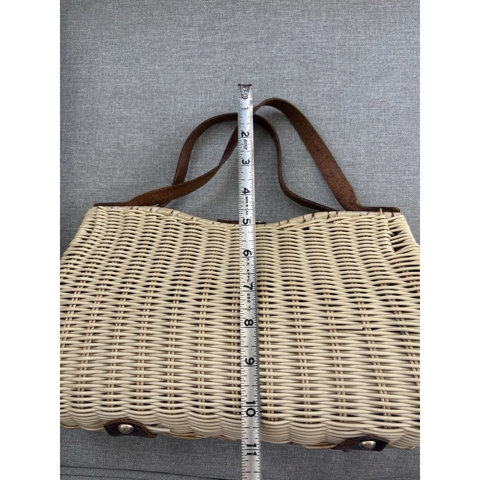 Vintage British Crown Colony Hong Kong Purse Handbag Wicker Rattan 60's White - Image 7