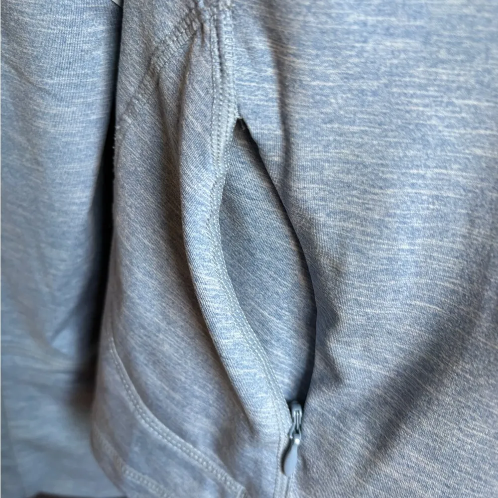 GAP Gray Fitted Long Sleeve Polo Top size S - Image 9