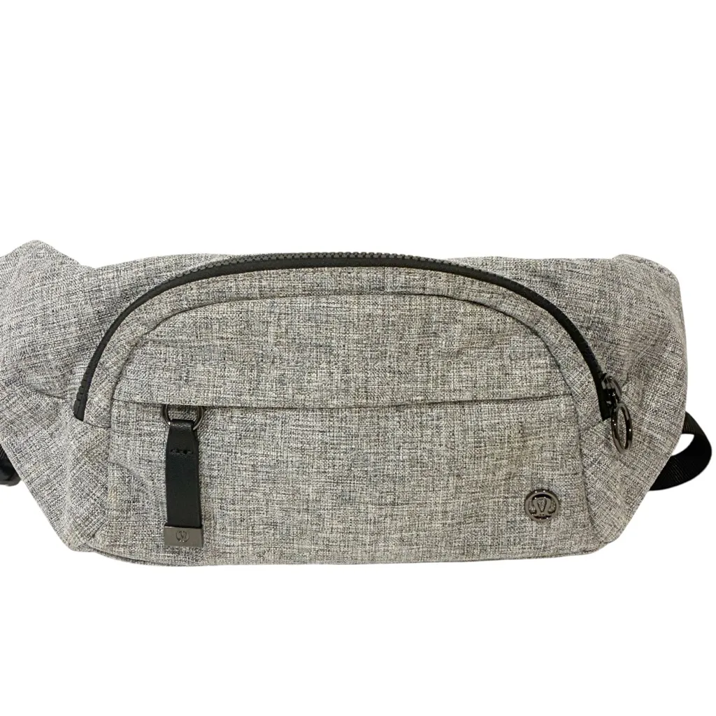Lululemon Grey On the Beat Belt Bag Crossbody‎ - Image 2