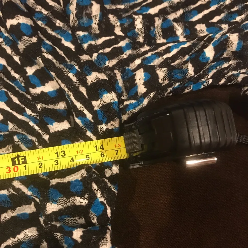 Worthington blue, black, white body con blouse sleeves are sheer  size M - Image 7