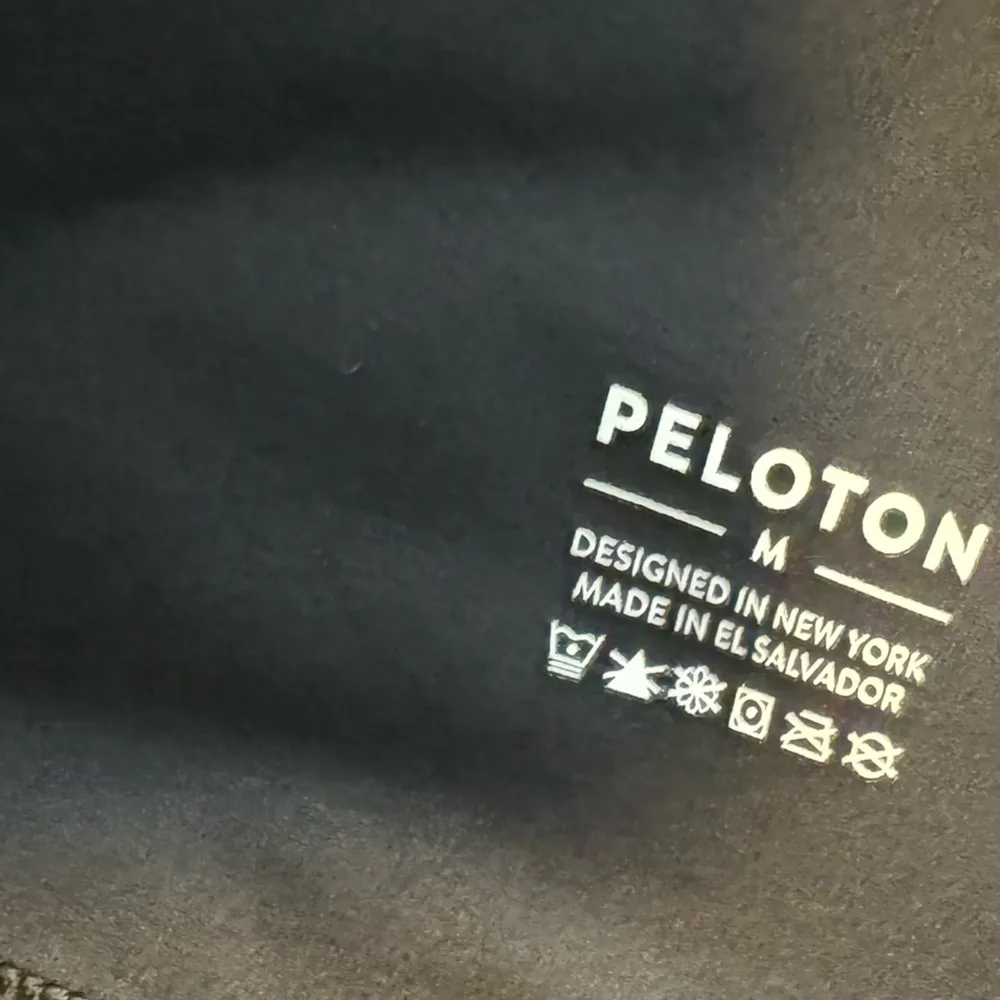 Peloton Here Now High Rise Leggings Sz Medium Logo Stamped Tape Side Black - Image 16